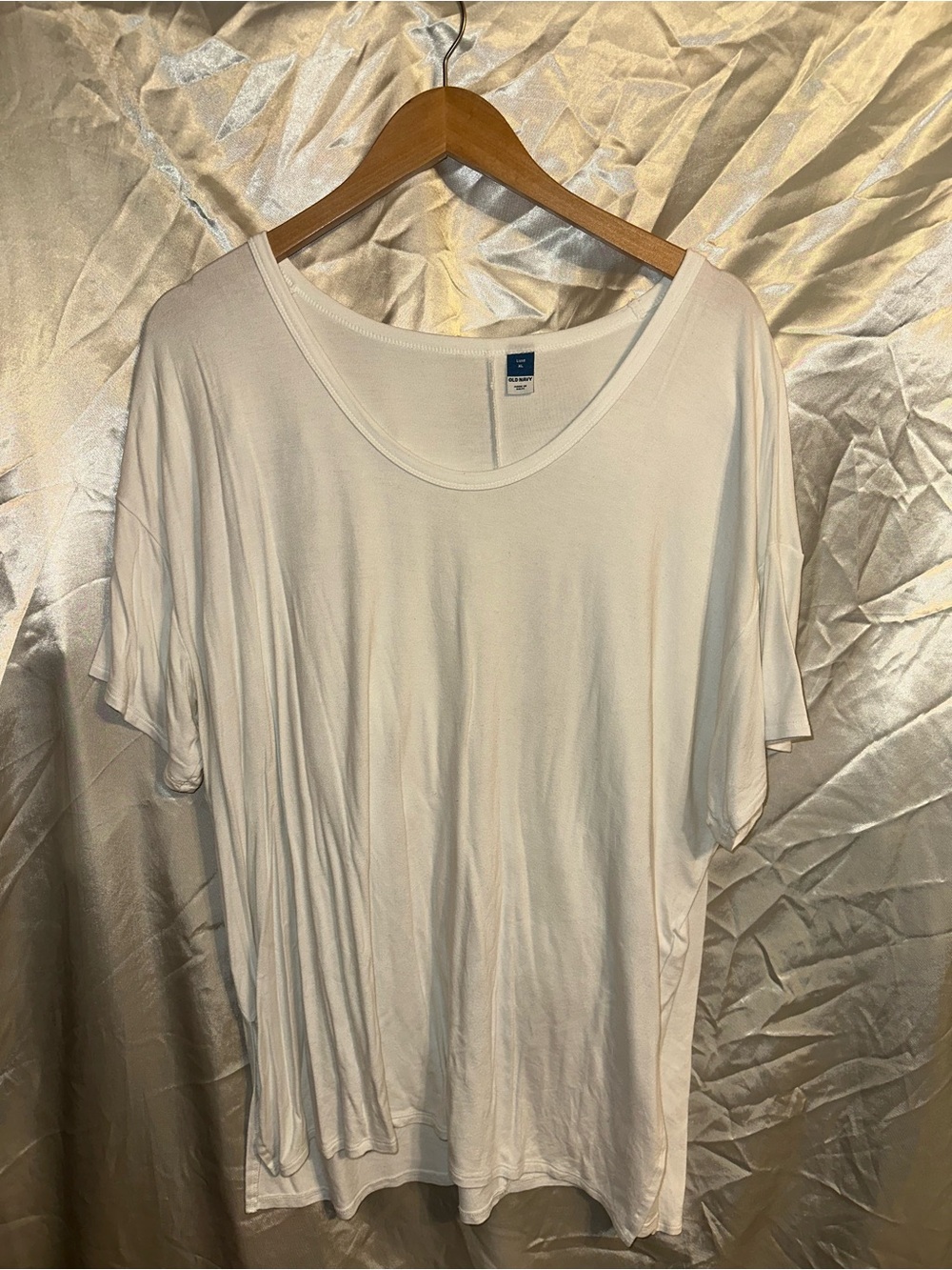 Old Navy Luxe Scoop-Neck Tee White XL